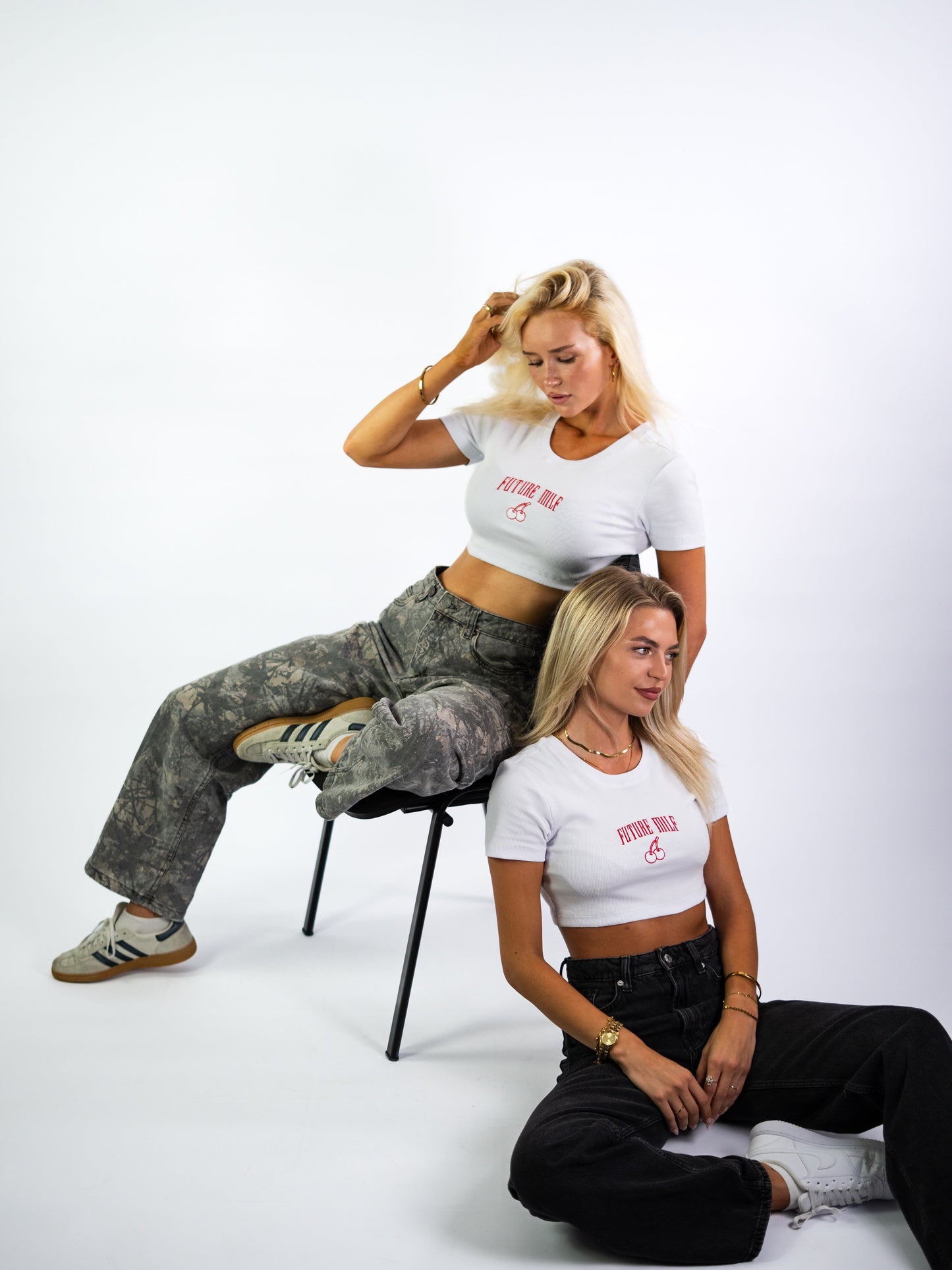 FUTURE MILF CROPTOP